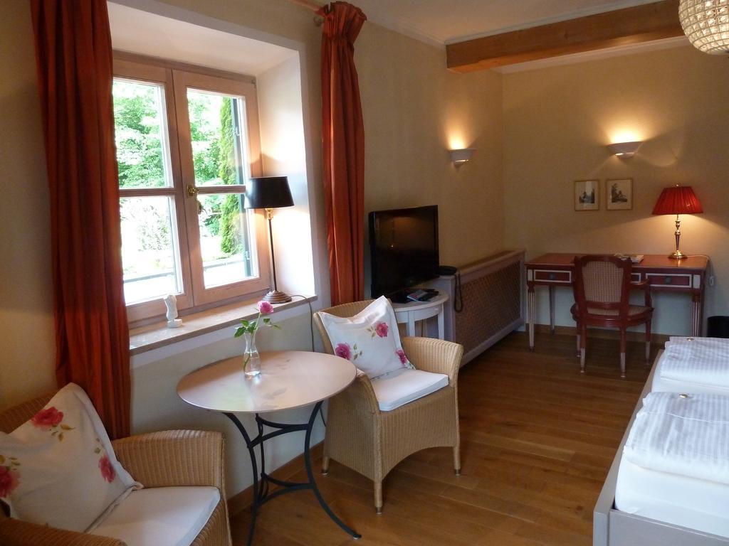 Sonnwend Garni Hotel 4*